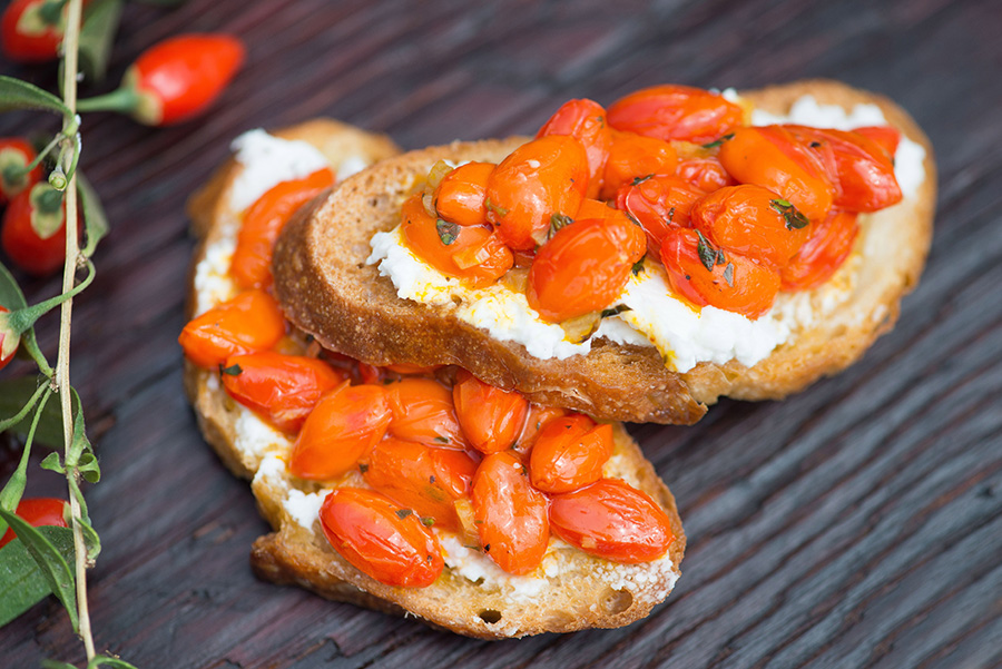 goji bruschetta